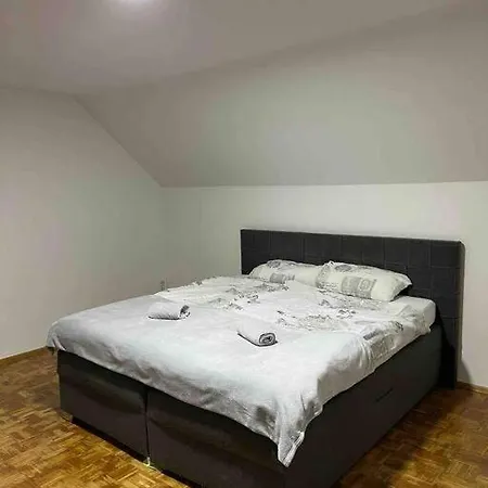 Lejlighed Gemuetliche Stadtoase Weingarten (Wuerttemberg)